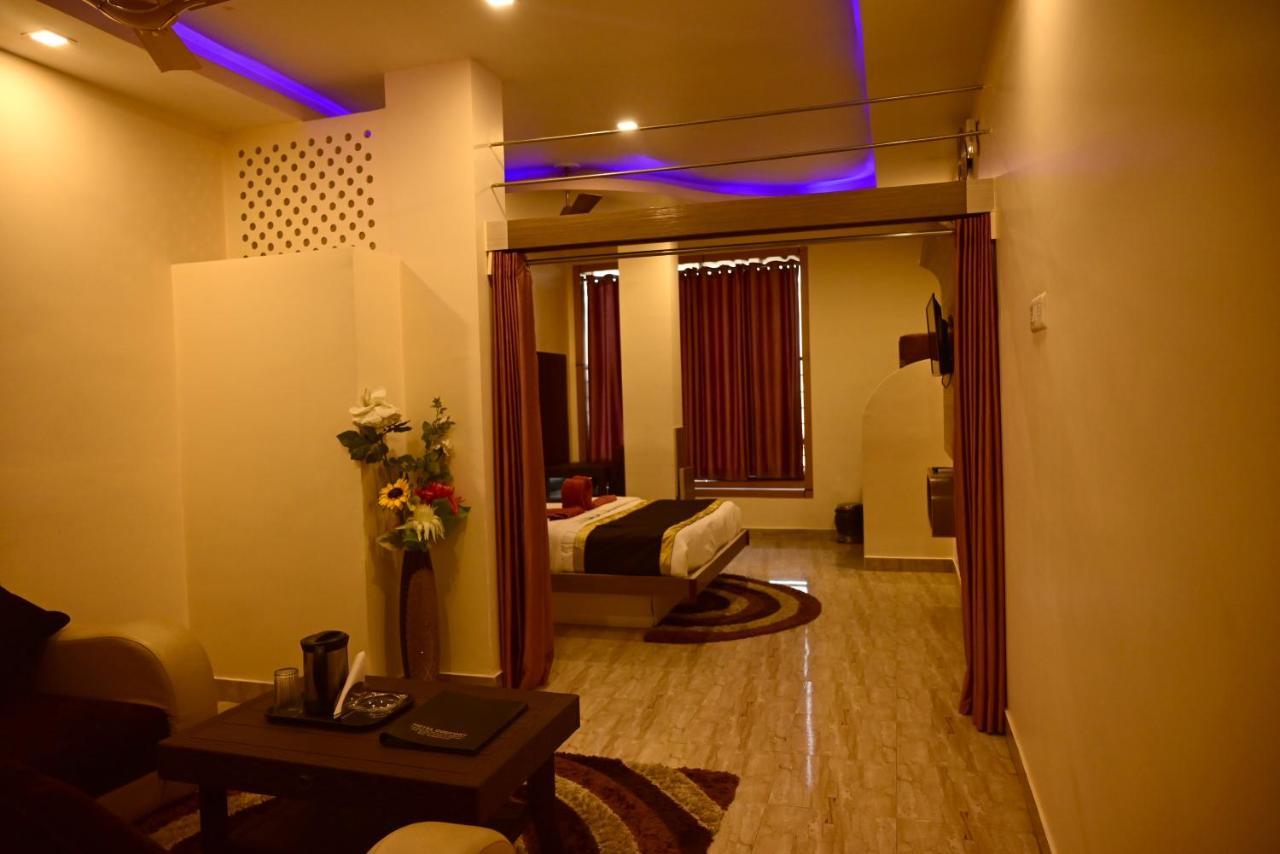 Hotel Comfort And Terrace Lounge Deoghar Exterior photo